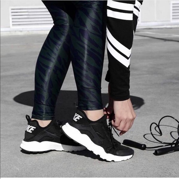 Nike Shoes - Nike huarache run ultra sneakers
